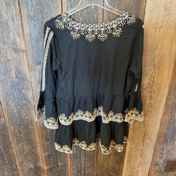 Scully Western Black Tunic with Gold Embroidery - Picture 4 of 7